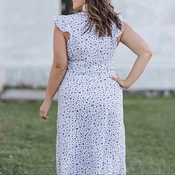 Caralyn Mirand - Picture 2 of 6